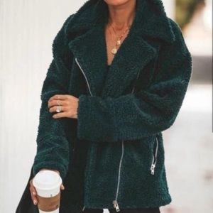 Vici Sherpa Jacket, size medium in forest green